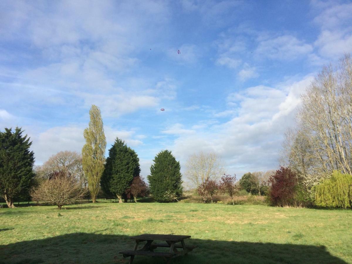 West Lodge B&B Hailsham Εξωτερικό φωτογραφία